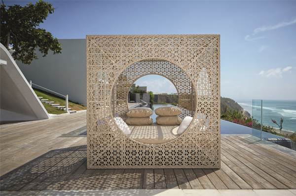 WORLD BAZAAR introduces spanish outdoor furniture giant 'skyline designs.'