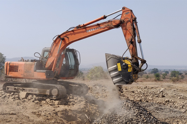 MB CRUSHER  participating in Excon 2019