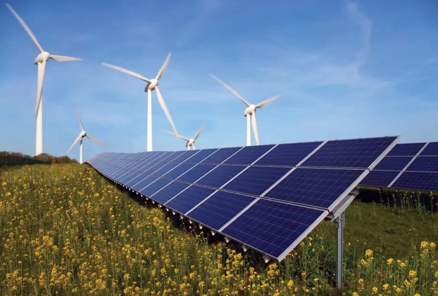 Favourable outlook on demand GROWTH and FOCUS on RENEWABLES